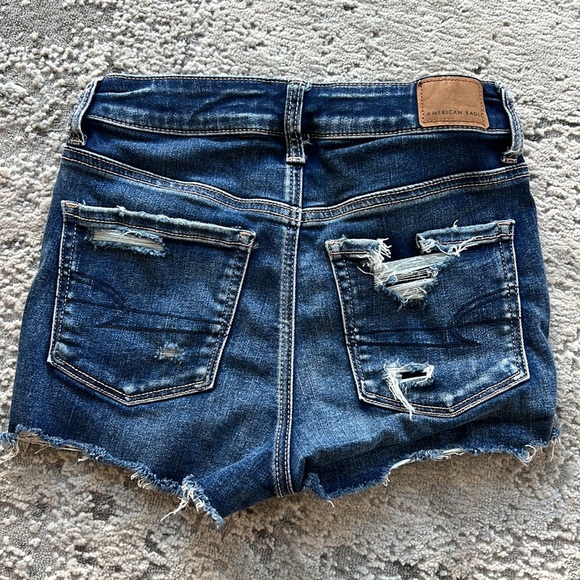 Dark jean shorts by American Eagle - Picture 2 of 4